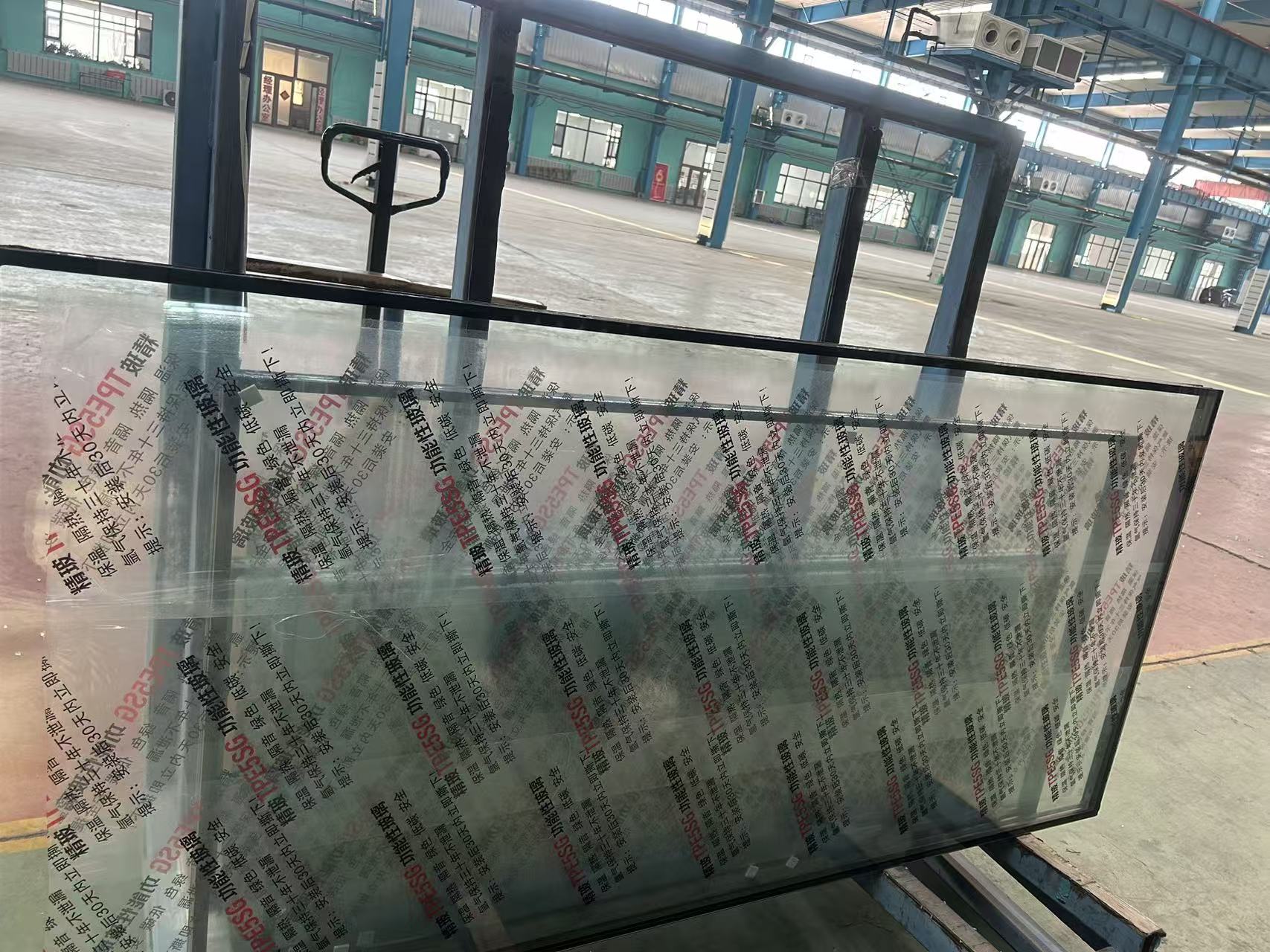 哈密地区玻璃源头工厂幕墙节能玻璃 - 方案